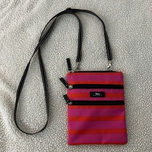 Crossbody bag